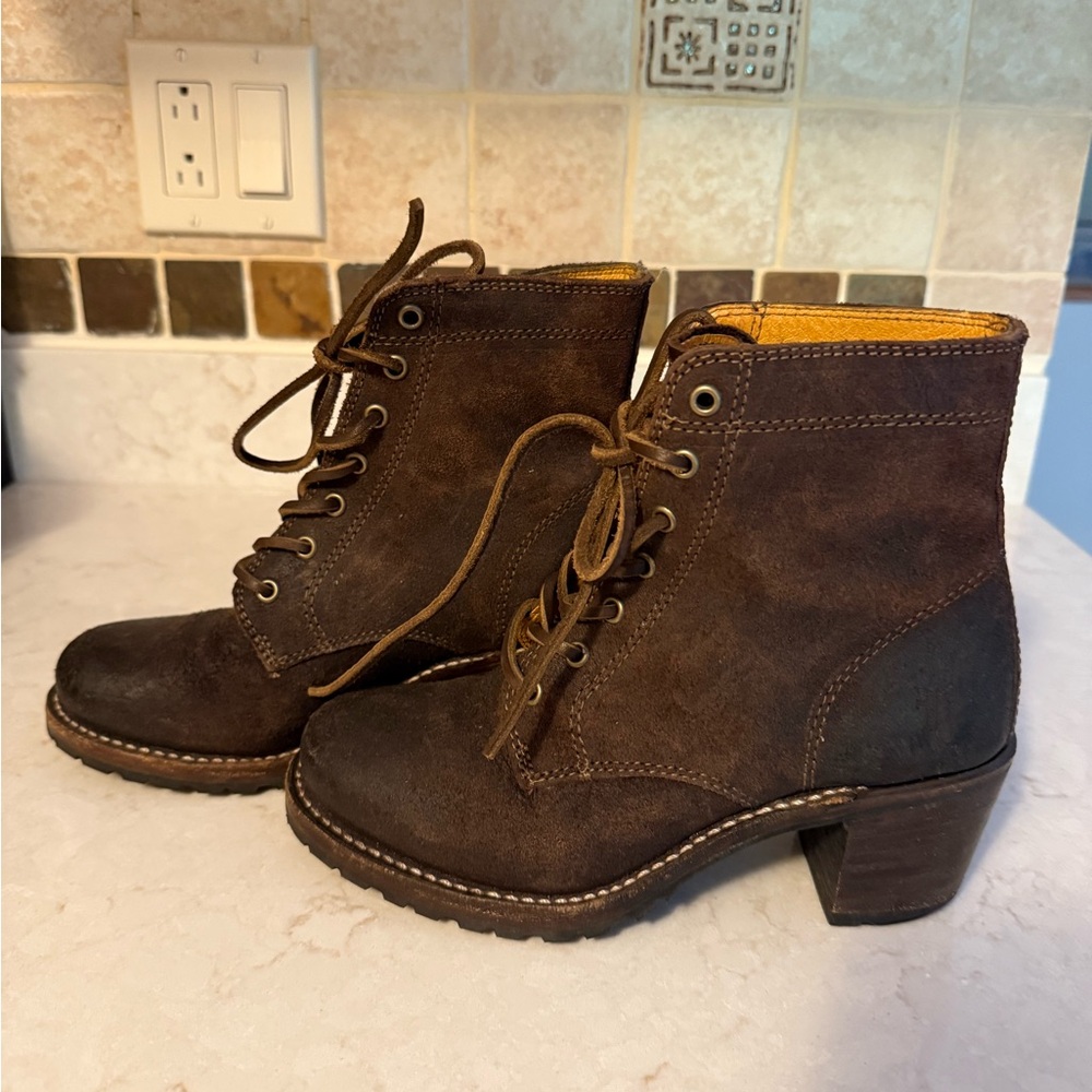 frye sabrina boots